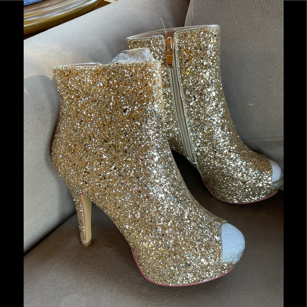 Gold peek toe shoes
